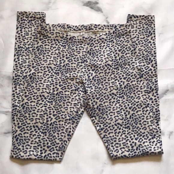 VS Everyday Leopard Print Leggings Tall Small - Picture 5 of 10